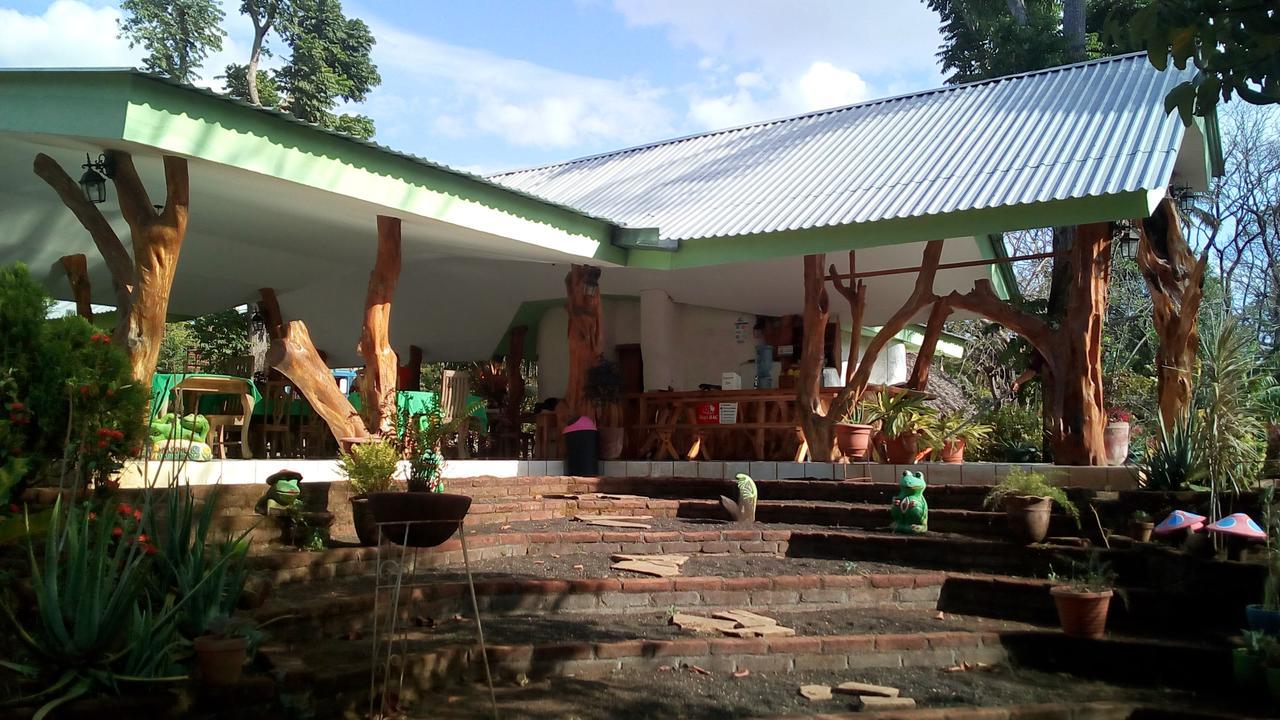Hostal Y Restaurante Rancho Mérida Esterno foto